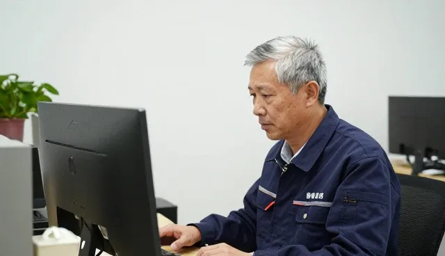 客户对接模式的演进与黄页平台的转型路径